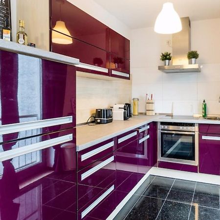 Homefy Oldtown Apartment - 6 People - 2 Bath - Balcony - Top Location Düsseldorf Extérieur photo