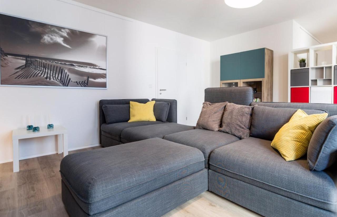 Homefy Oldtown Apartment - 6 People - 2 Bath - Balcony - Top Location Düsseldorf Extérieur photo